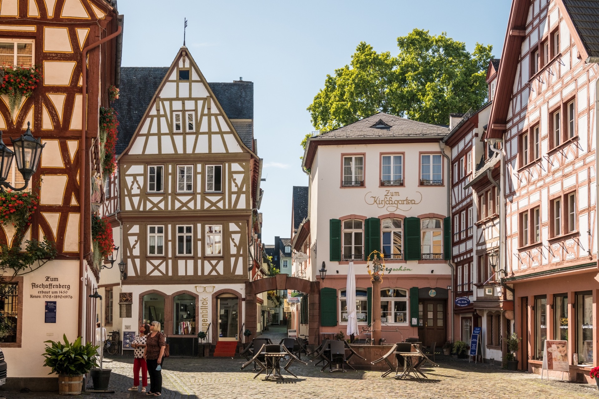 Ein Blick in die Altstadt von Mainz auf den Leichhof, eines der Mainzer Kulturdenkmäler